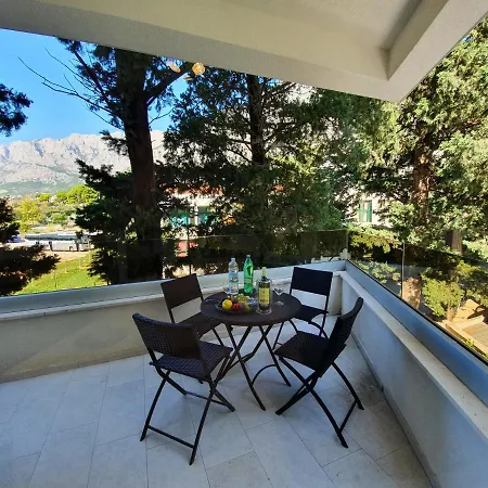 Apartman Lea